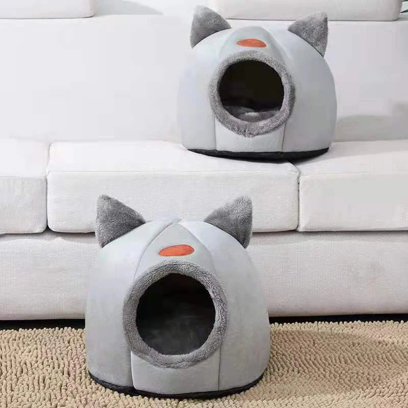 Nid douillet à oreilles de chat
