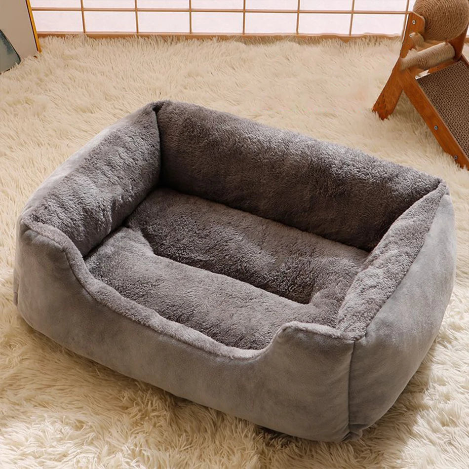 Lit douillet en peluche pour chat